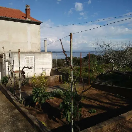 Ferienhaus House Vrsak *